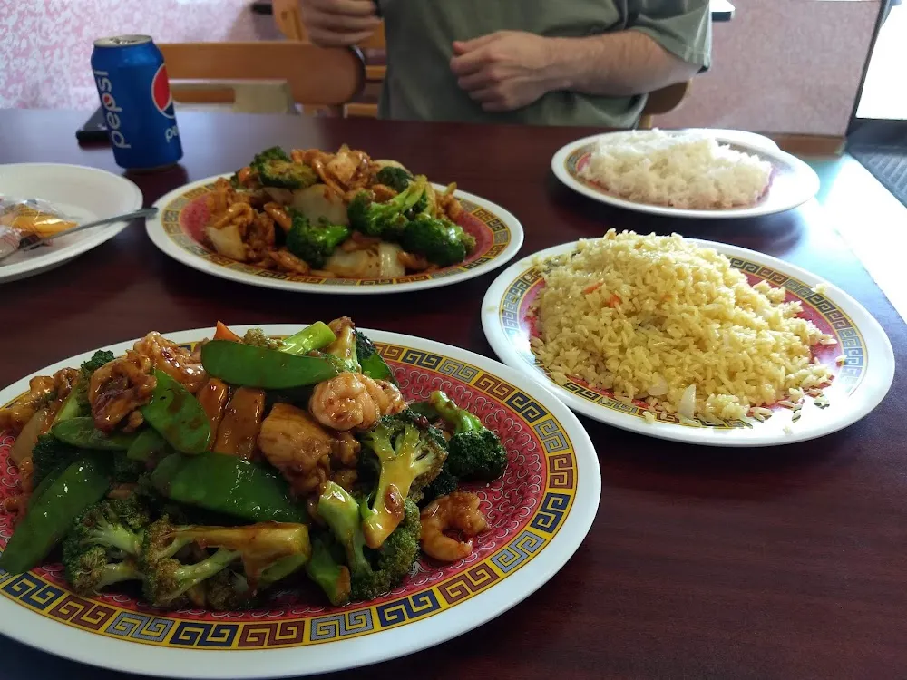 Chicken with Broccoli and Fried Rice